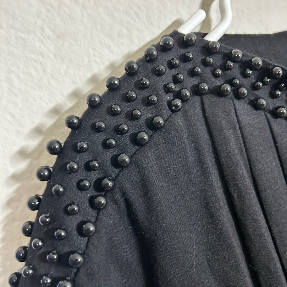Twelve by twelve Elegant Black Dress with Beaded Accents (without belt ) - Picture 4 of 12